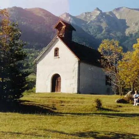 Les Du Finet -chatel * Lalley